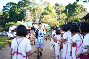 BIB: 3082
                            <button type="button" onclick="openModal(18984757)" class="btn btn-primary btn-sm float-right btn-popup" data-toggle="modal" data-target=".modal-high-quality">
                        <i class="fas fa-shopping-cart"></i> Add to Cart
                    </button>
                                            <button type="button" onclick="isThisMe(18984757, true)" class="btn btn-success btn-sm float-right btn-popup btn-isme hidden" data-toggle="tooltip" data-placement="bottom" title="นี่คือรูปของคุณใช่ไหม คลิกที่นี่เพื่อเอาเข้าอัลบั้ม">
                        <i class="fas fa-plus"></i> Add to album
                    </button>
                    <button type="button" onclick="isThisMe(18984757, false)" class="btn btn-warning btn-sm float-right btn-popup btn-isnotme hidden">
                        <i class="fas fa-ban"></i> Remove from album
                    </button>